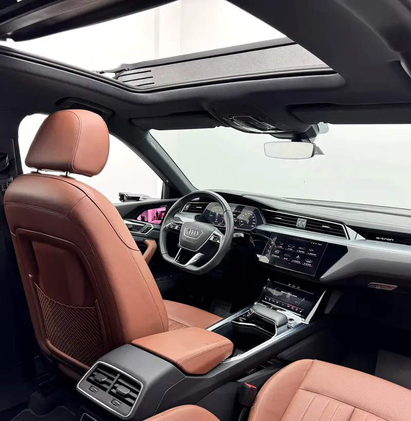2021 Audi E-Tron 55 Quattro S-Line, 2029 Audi Warranty, Audi Service History, GCC - Image 16