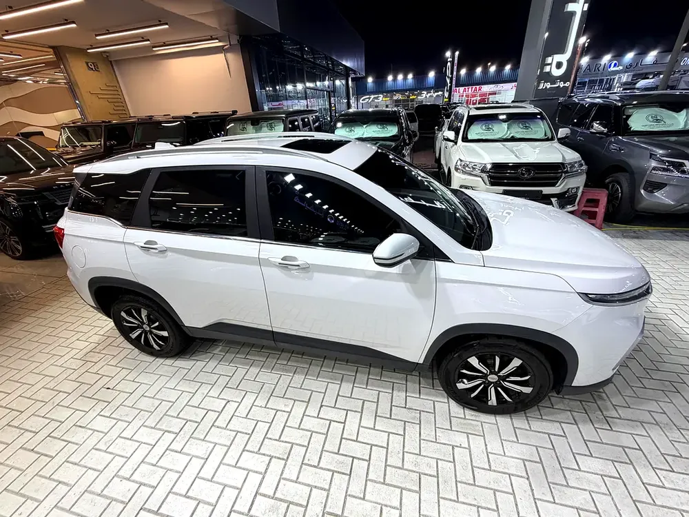Chevrolet Captiva 2022 Premium GCC Specs - Image 5
