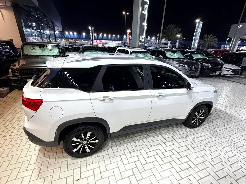 Chevrolet Captiva 2022 Premium GCC Specs - Image 6