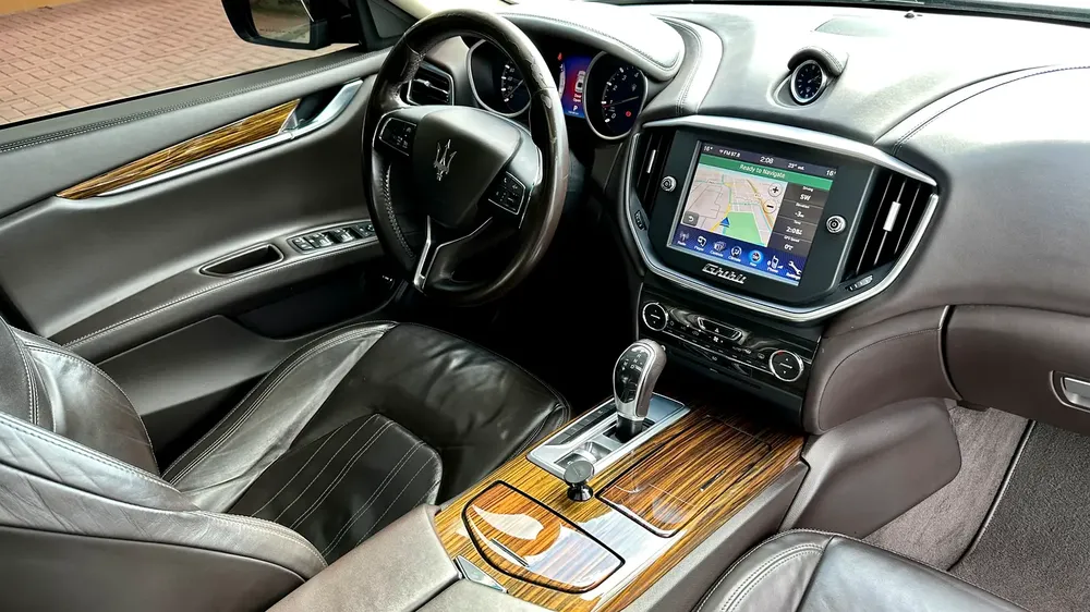 2014 Maserati Ghibli / GCC Specs / Low Milage / Exceptional Conditions - Image 15