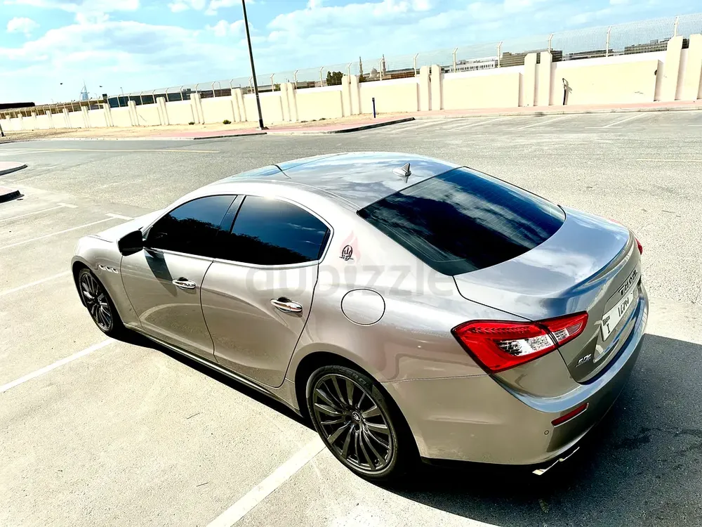2014 Maserati Ghibli / GCC Specs / Low Milage / Exceptional Conditions - Image 6