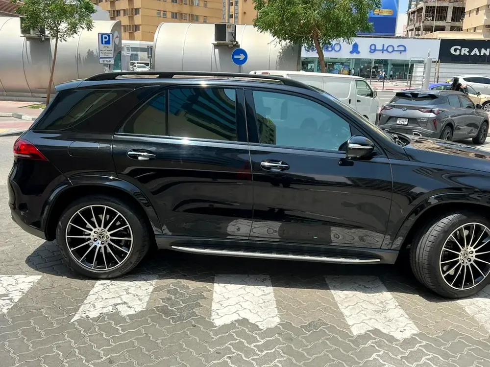 2022 Mercedes-Benz GLE 450 4Matic | GCC Specs | Low Mileage - Image 4