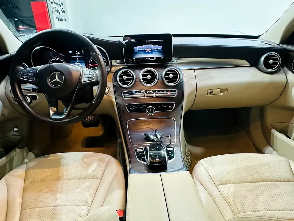 MERCEDES C200 2015 GCC SPECS AVANT-GARDE WITH ONE YEAR WARRANTY - Image 8