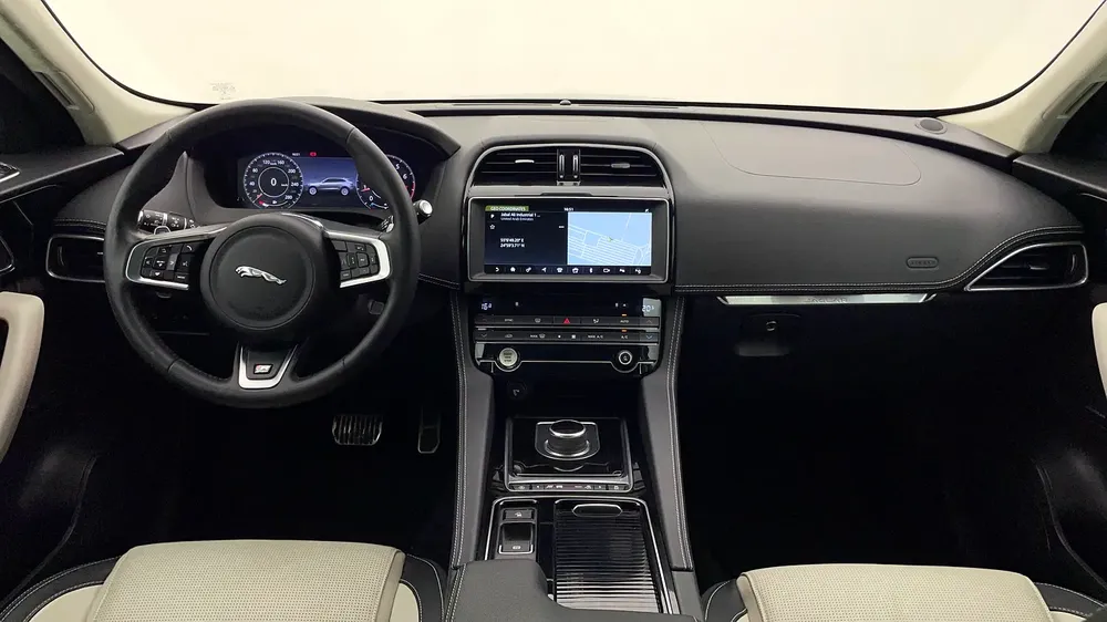 AED 1,565/month | 0 DP | Free 1 Year Warranty | Service History | 30 Day Return | JAGUAR F PACE 2020 - Image 7