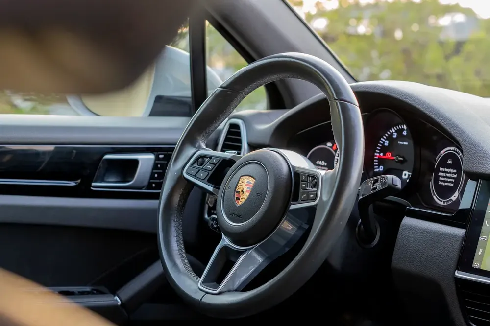 Porsche Cayenne Standard 2019 - Image 10