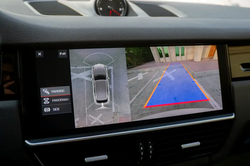 Porsche Cayenne Standard 2019 - Image 16