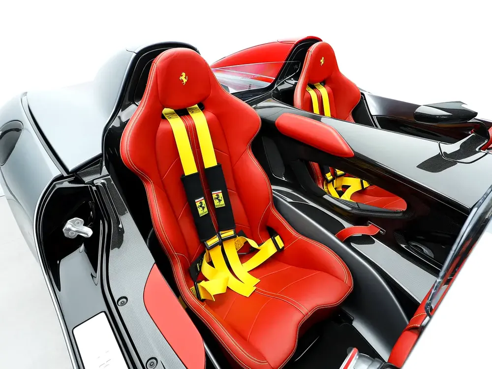 2022 FERRARI MONZA SP2 / LIMITED EDITION - Image 17
