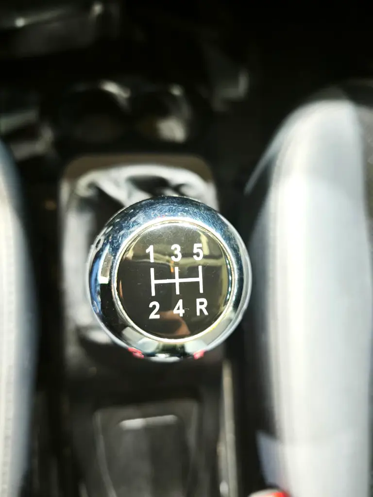 Only! 20,000 Km. Full Service History . GCC Specs - Image 13