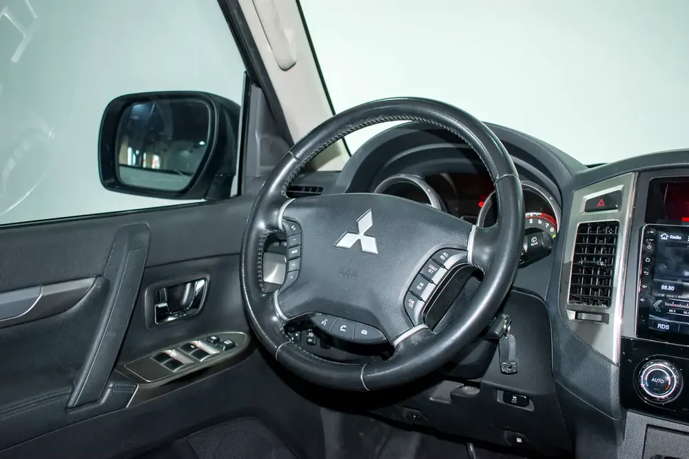 DEALER WARRANTY 1 YR / 20000 KM | 3.0 L | GCC | AED 1330 PM - Image 10