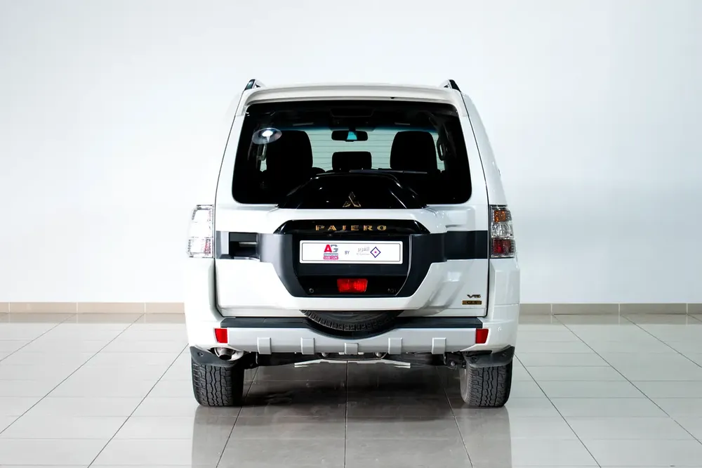 DEALER WARRANTY 1 YR / 20000 KM | 3.0 L | GCC | AED 1330 PM - Image 5
