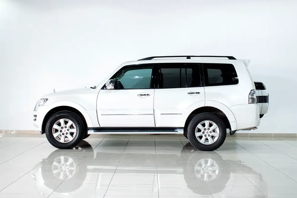 DEALER WARRANTY 1 YR / 20000 KM | 3.0 L | GCC | AED 1330 PM - Image 7