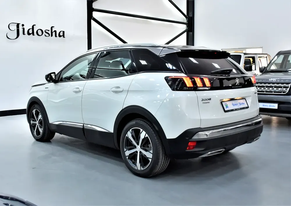 AED 1,077 EMi at 0% DP | Peugeot 3008 Turbo GT-Line ( 2020 Model ) in White Color GCC Specs - Image 8