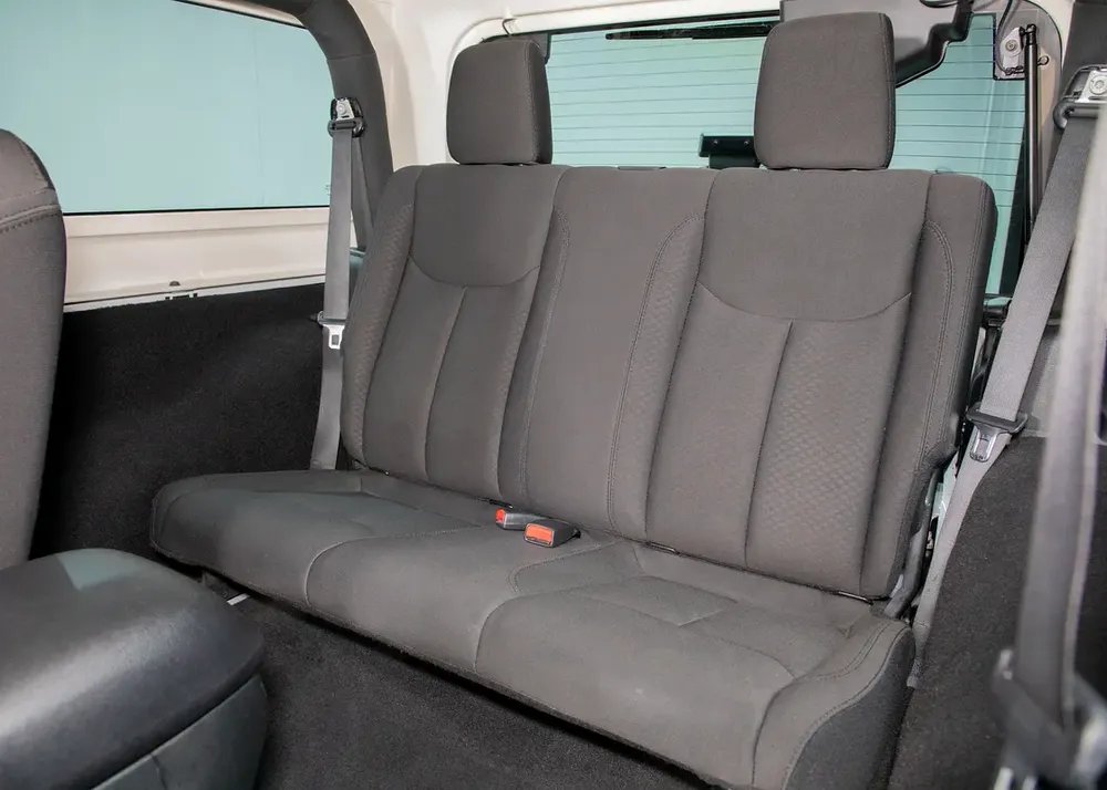 3DR 4x4 SUV • Full Service History • GCC - Image 13