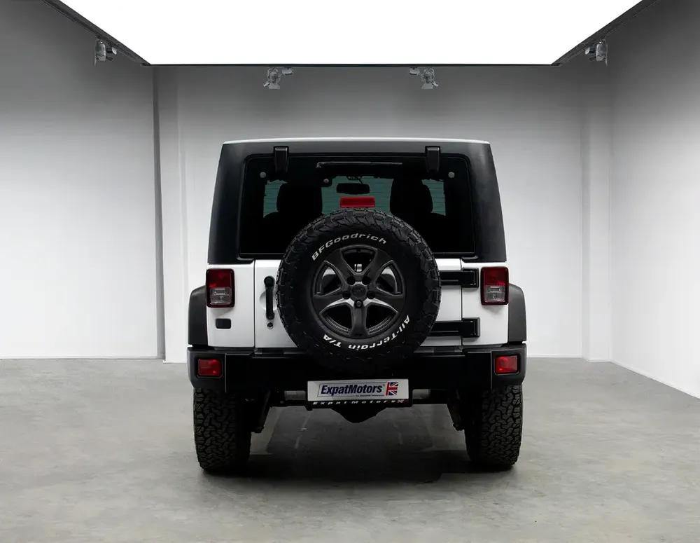 3DR 4x4 SUV • Full Service History • GCC - Image 5