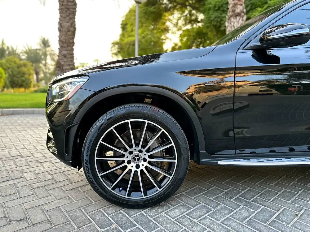 Stunning 2021 Mercedes-Benz GLC 300 AMG 4MATIC | American Specs | Low Mileage - Image 4