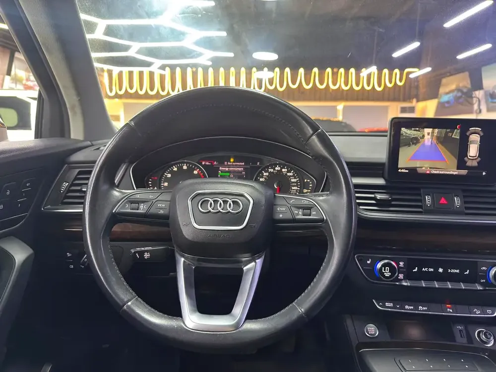 Audi Q5 45 TFSI 2020 American Specs - Low Mileage Luxury SUV - Image 11