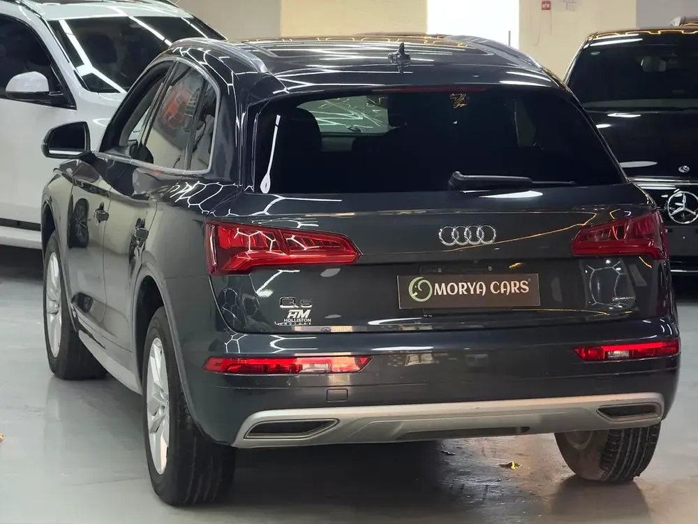 Audi Q5 45 TFSI 2020 American Specs - Low Mileage Luxury SUV - Image 13
