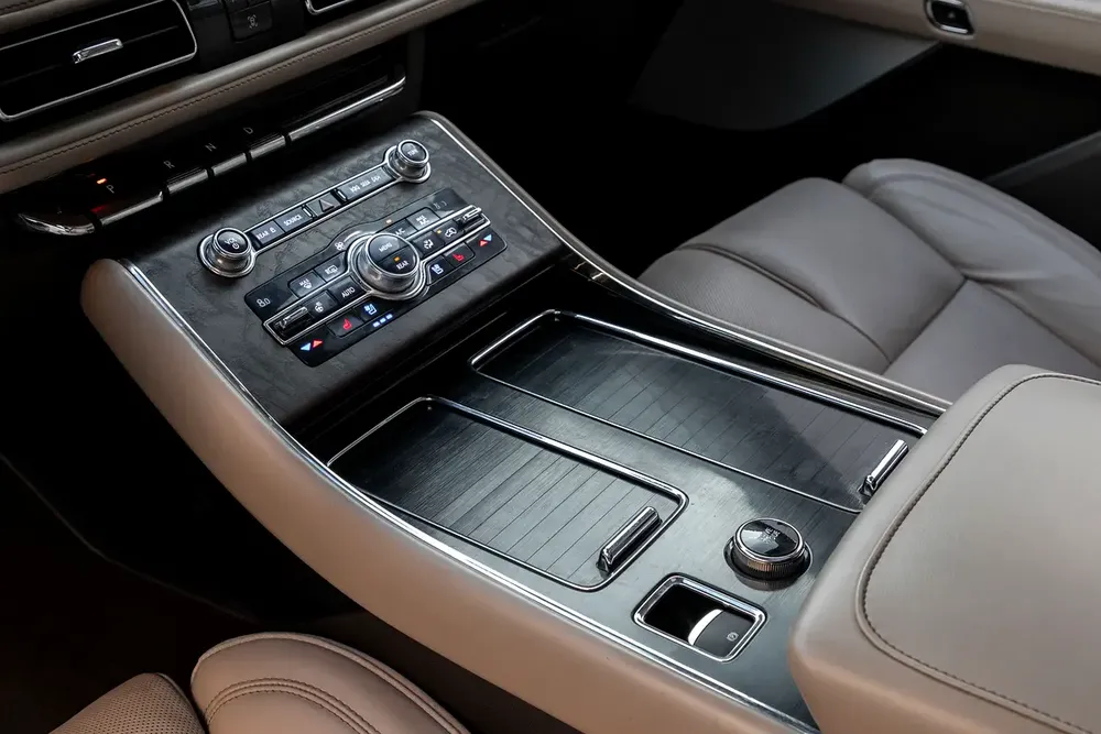 2,350 P.M |  Aviator Reserve II | 0% Downpayment | WARRANTY! - Image 10