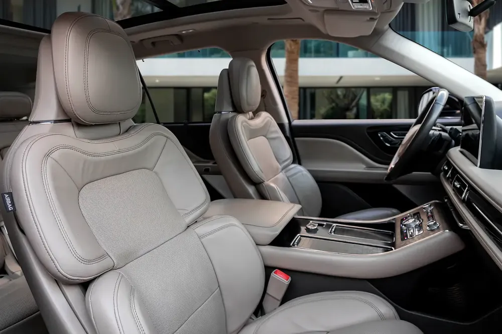 2,350 P.M |  Aviator Reserve II | 0% Downpayment | WARRANTY! - Image 11