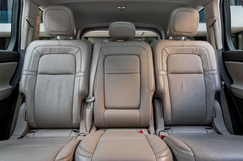 2,350 P.M |  Aviator Reserve II | 0% Downpayment | WARRANTY! - Image 12
