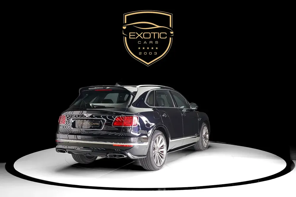 BENTAYGA SPEED W12 | TWO TONE INTERIO | ALCANTARA SEATS | PANORAMIC ROOF | WARRANTY AVAILABLE - Image 4