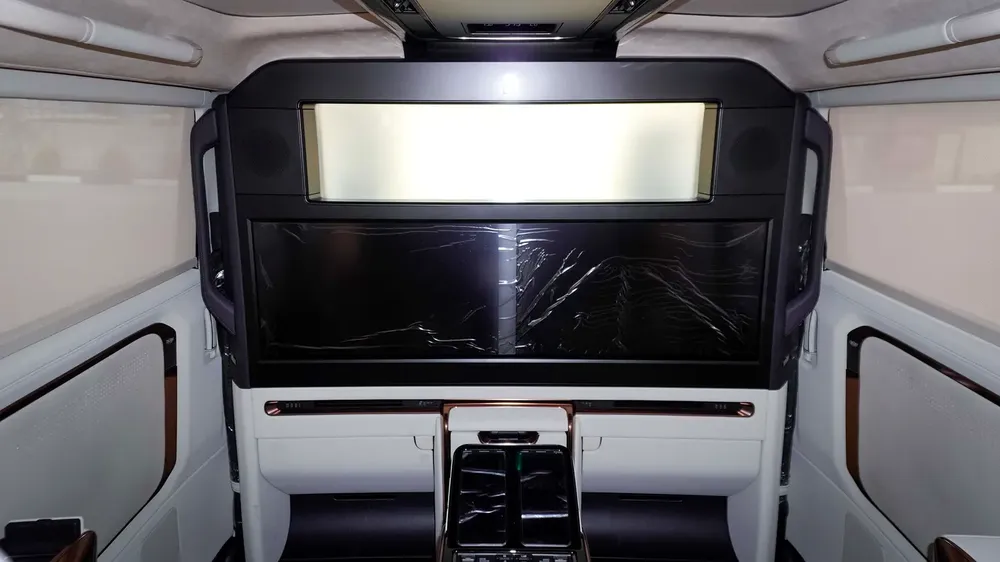 Lexus LM 350h 4 seats - Ready Stock! Local taxes included - Image 16