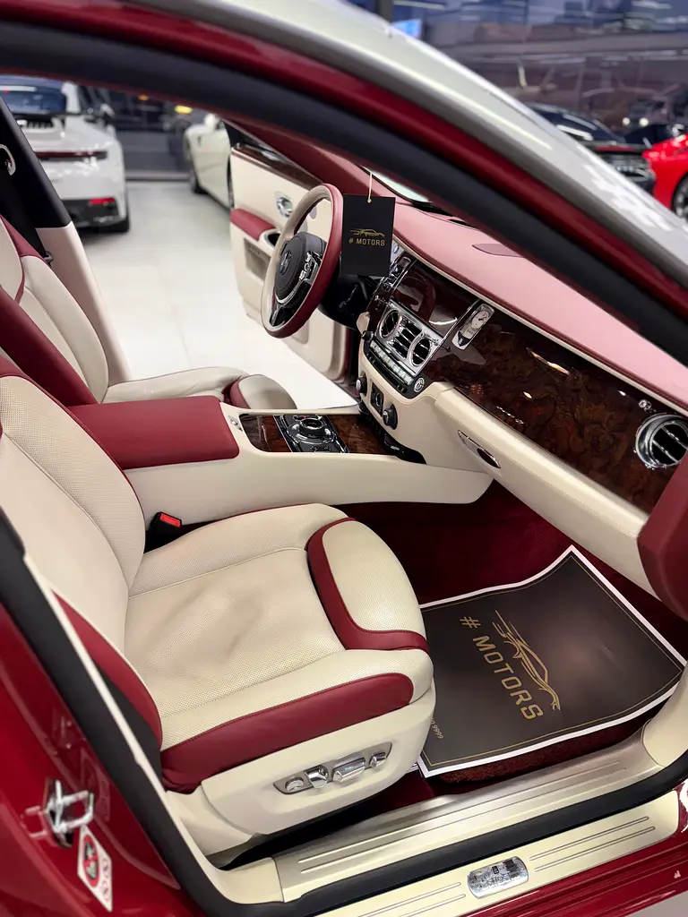 Rolls Royce GHOST - Image 15