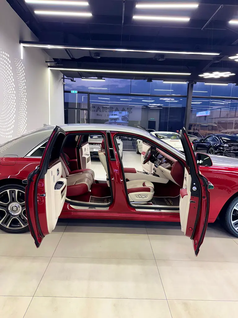 Rolls Royce GHOST - Image 16
