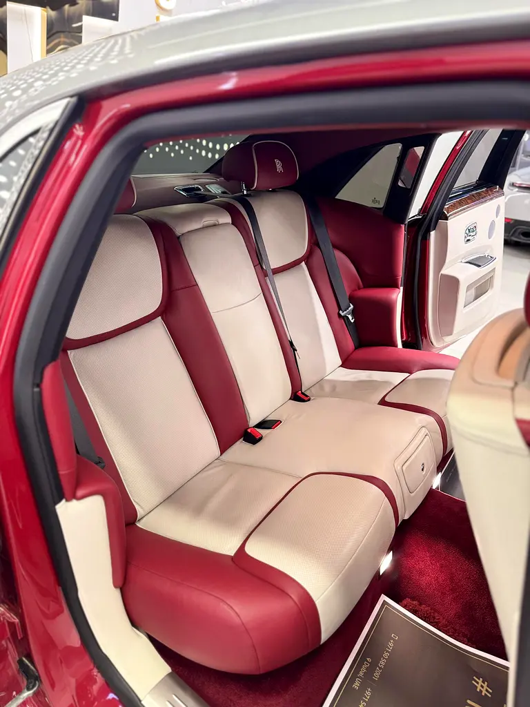 Rolls Royce GHOST - Image 17