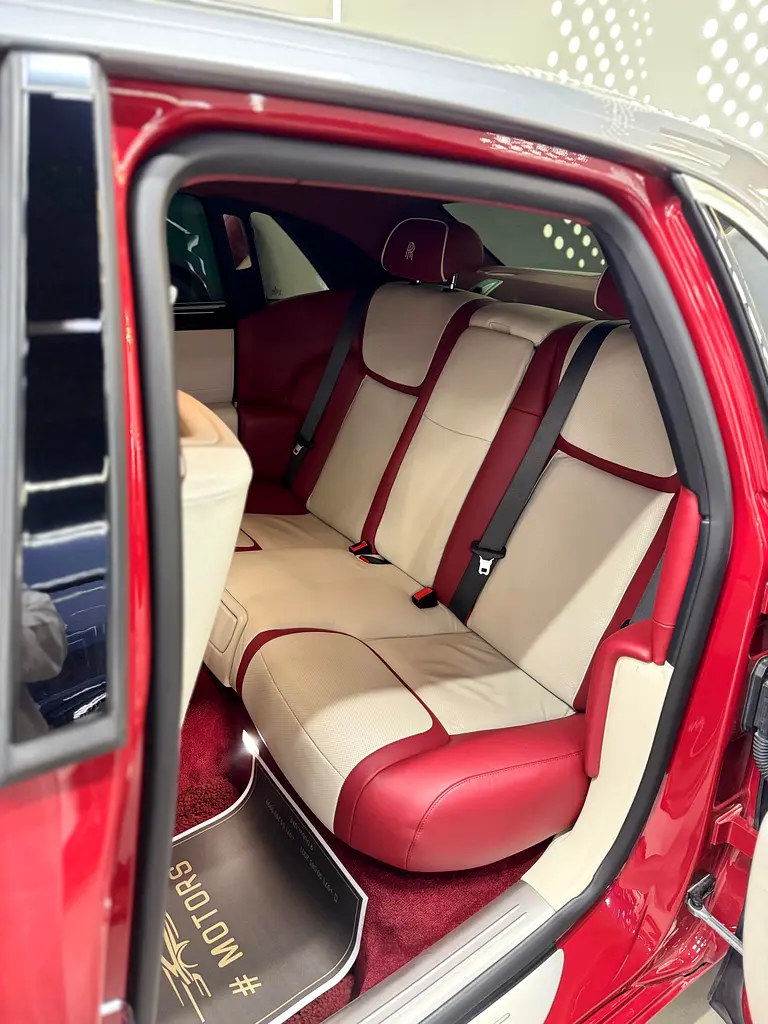 Rolls Royce GHOST - Image 6