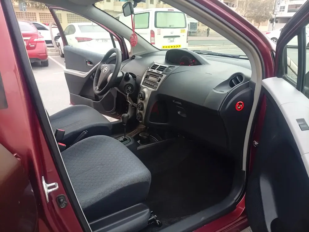 Toyota Yaris 2011 GCC Specs - Image 9