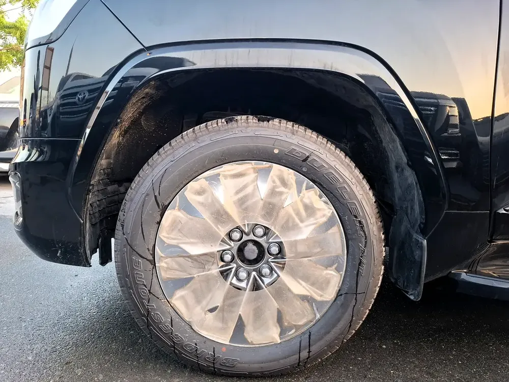 Toyota Landcruiser VX 3.5L 2025 Hybrid Black Petrol (Export Only) - Image 6