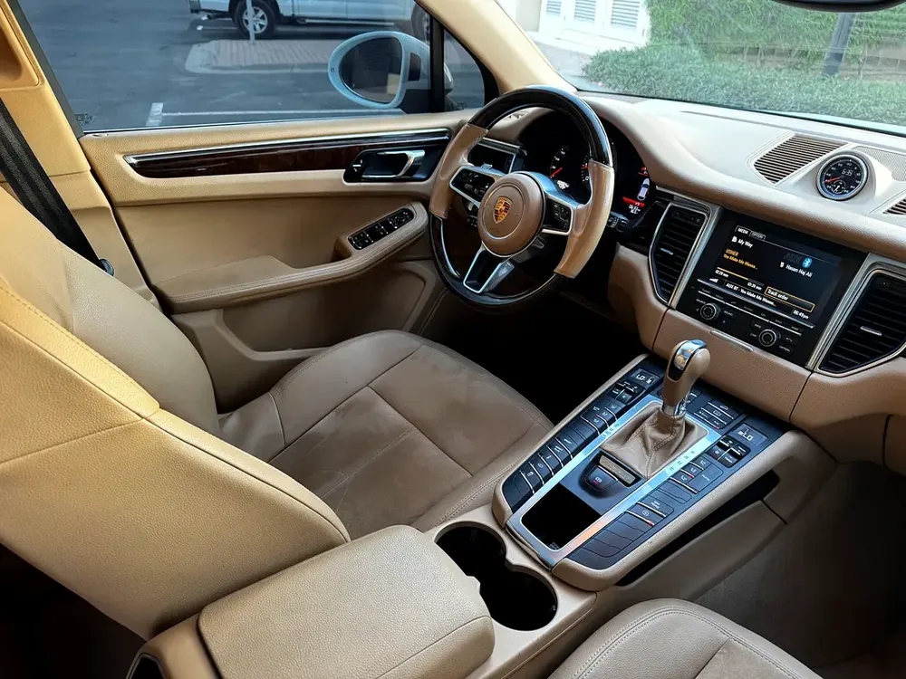 Porsche Macan S 2015 | GCC Specs | Performance  Luxury SUV - Image 8