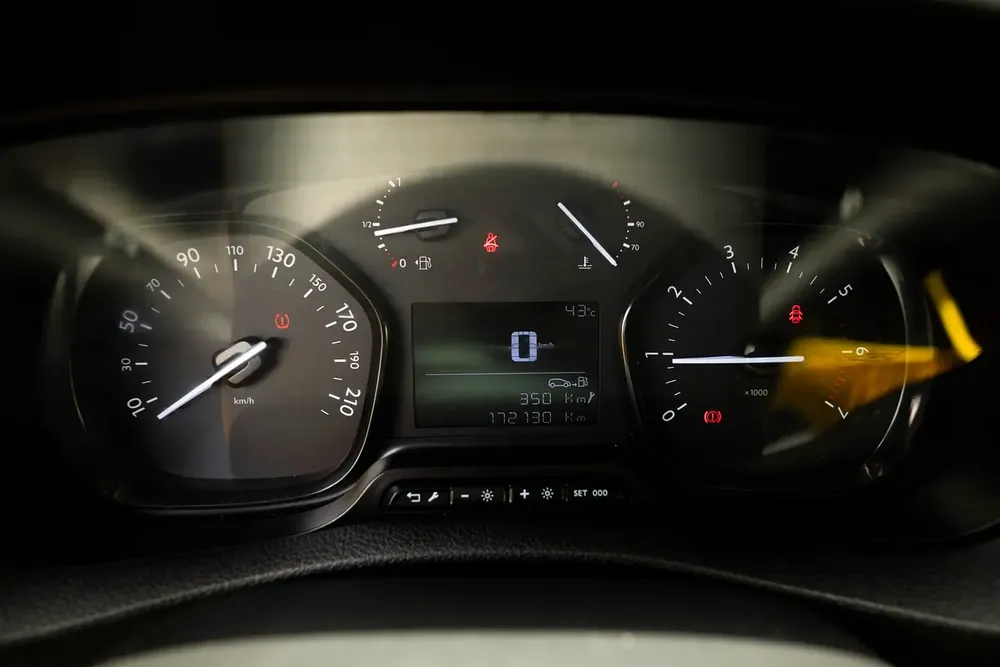 Peugeot Expert | Delivery Van | Manual Diesel | GCC Specs | Ref#P24052 - Image 11