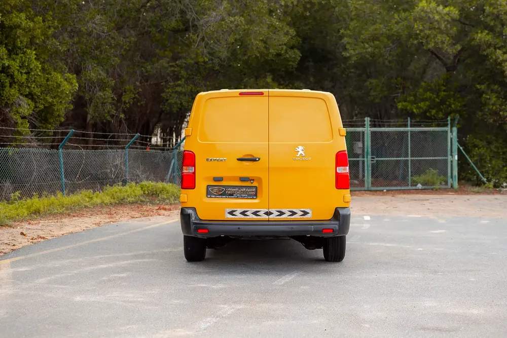 Peugeot Expert | Delivery Van | Manual Diesel | GCC Specs | Ref#P24052 - Image 6