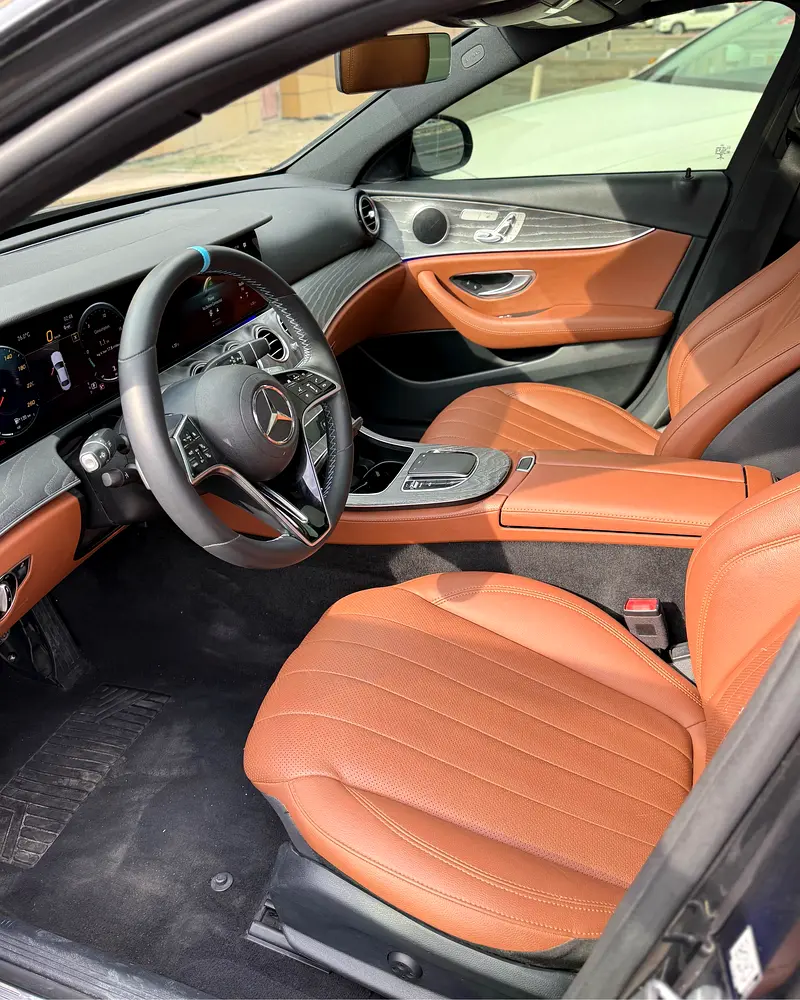 Mercedes-Benz E-Class E 350 2021 - American Specs - Image 7