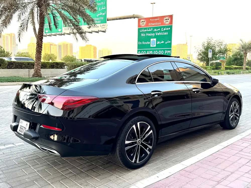Mercedes-Benz CLA 250 //clean title// - Image 4