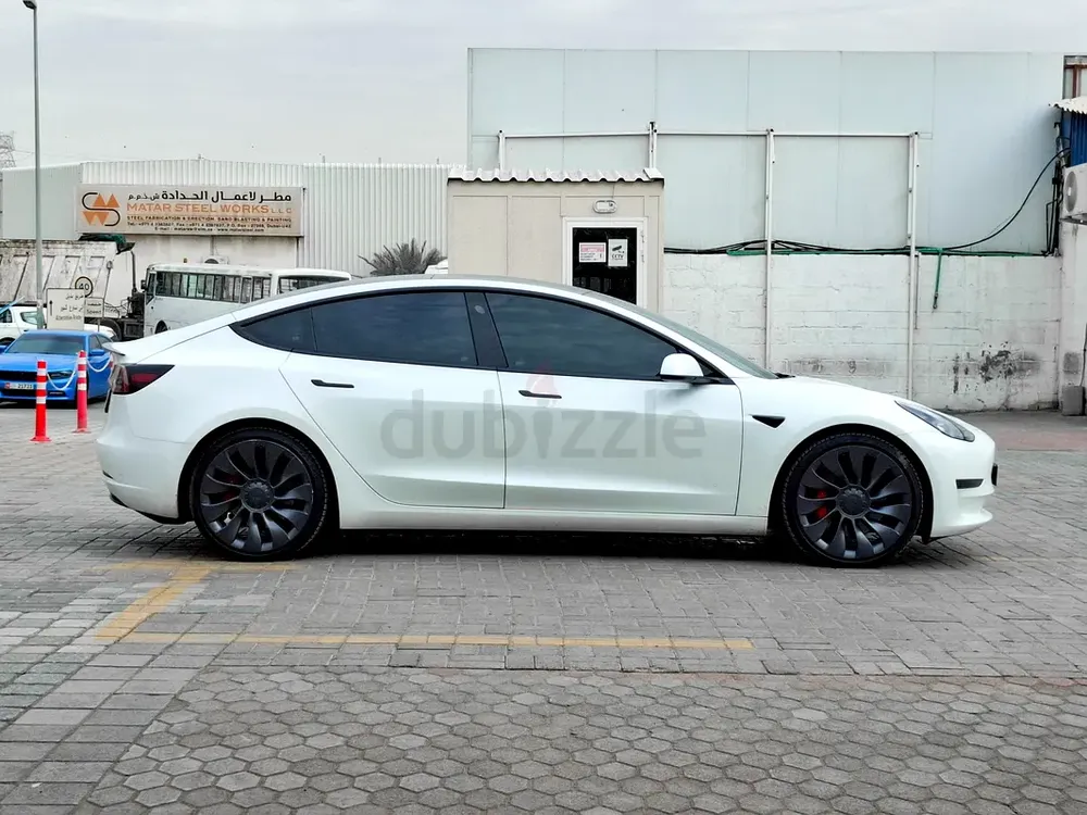 AED 1292/month | 2021 Tesla Model 3  | GCC Specs | Ref#430319 - Image 4