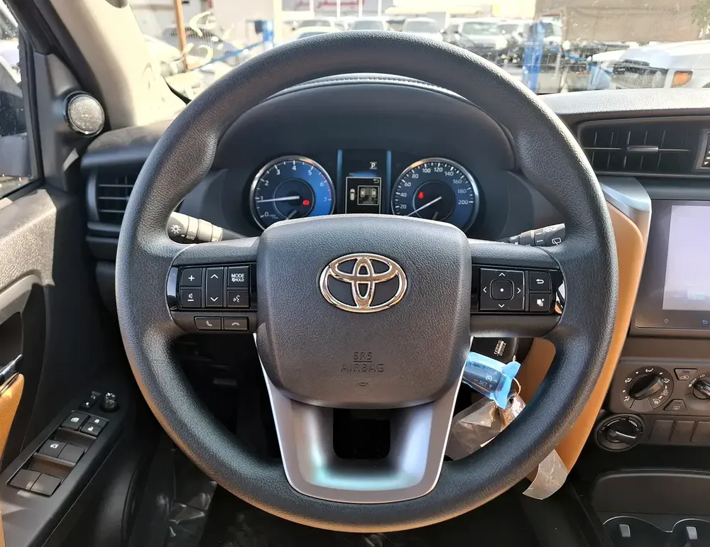 Toyota Fortuner EXR 2.7L 2026 Grey Petrol (Export Only) - Image 15