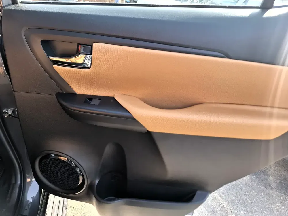 Toyota Fortuner EXR 2.7L 2026 Grey Petrol (Export Only) - Image 16