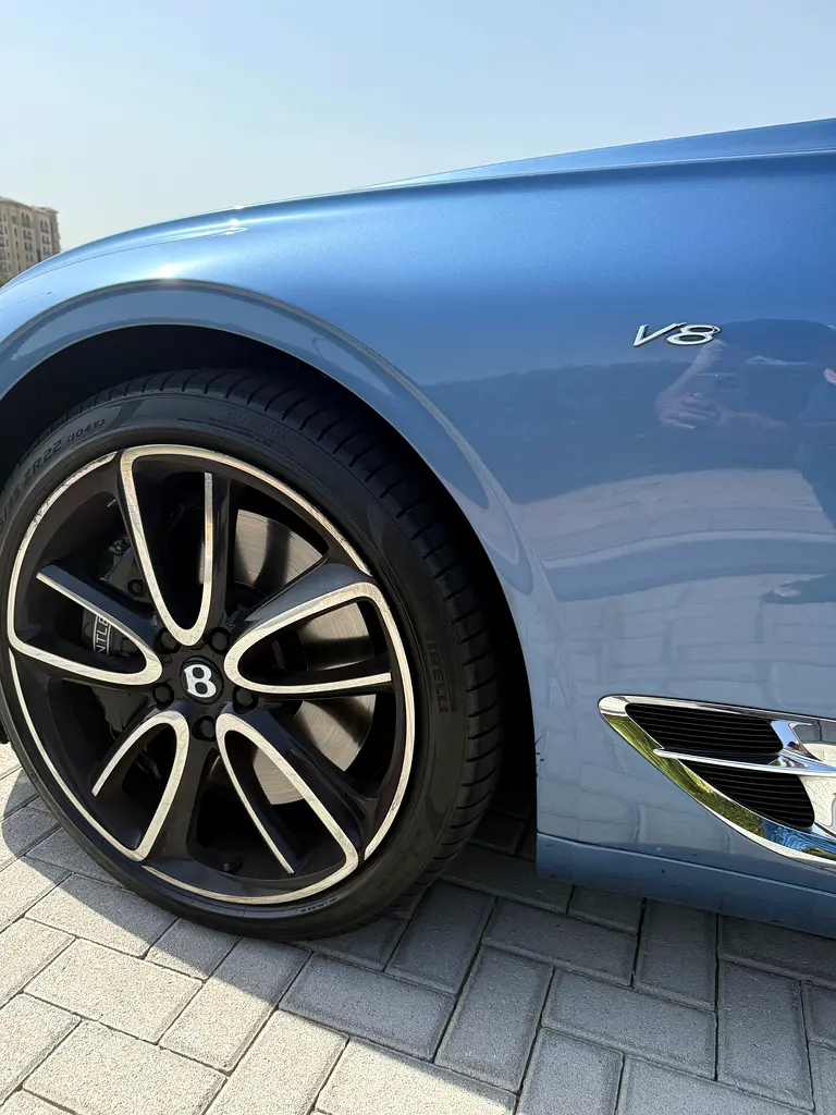 Bentley Continental GTC 2022 - GCC Specs - Image 11