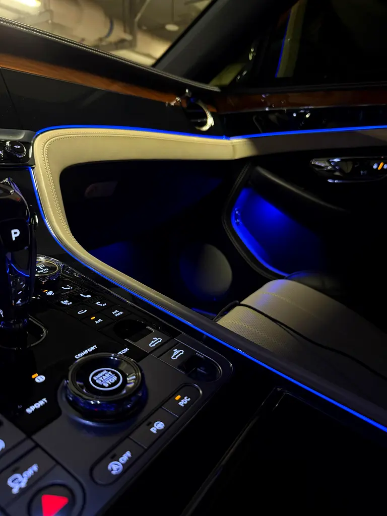 Bentley Continental GTC 2022 - GCC Specs - Image 14