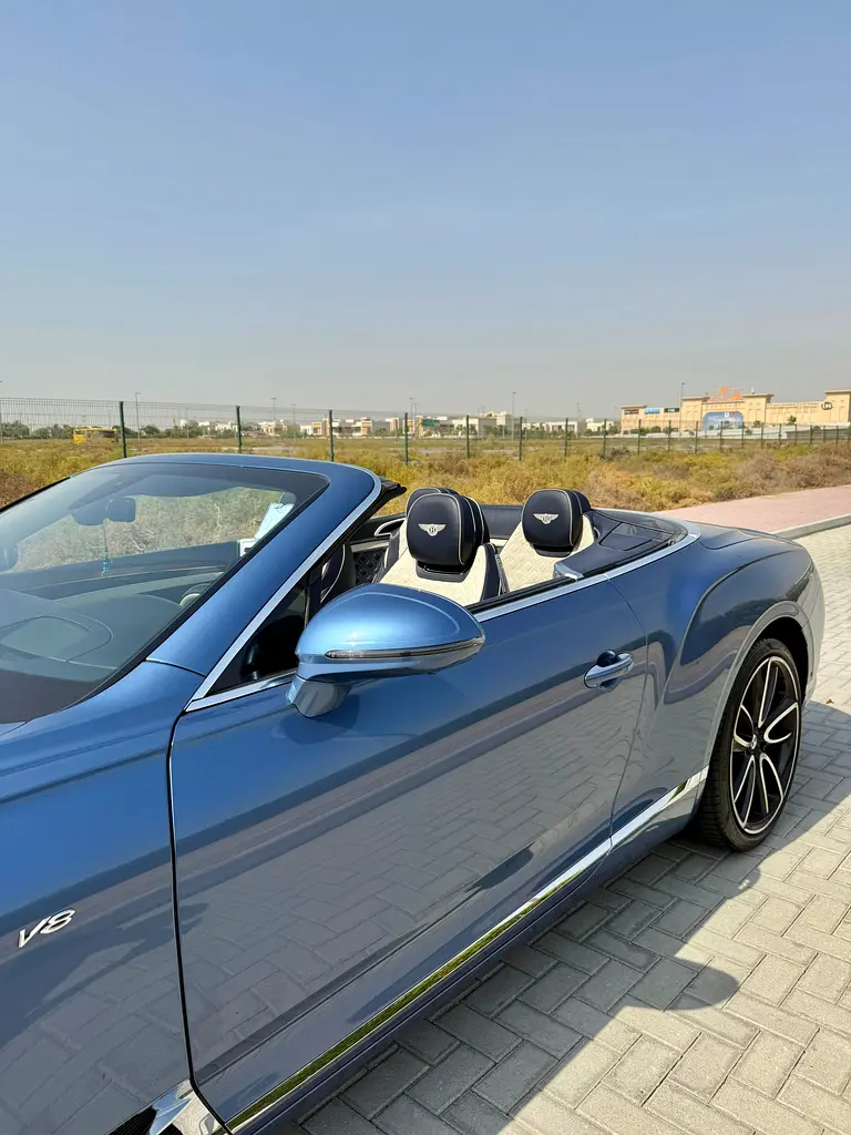 Bentley Continental GTC 2022 - GCC Specs - Image 4