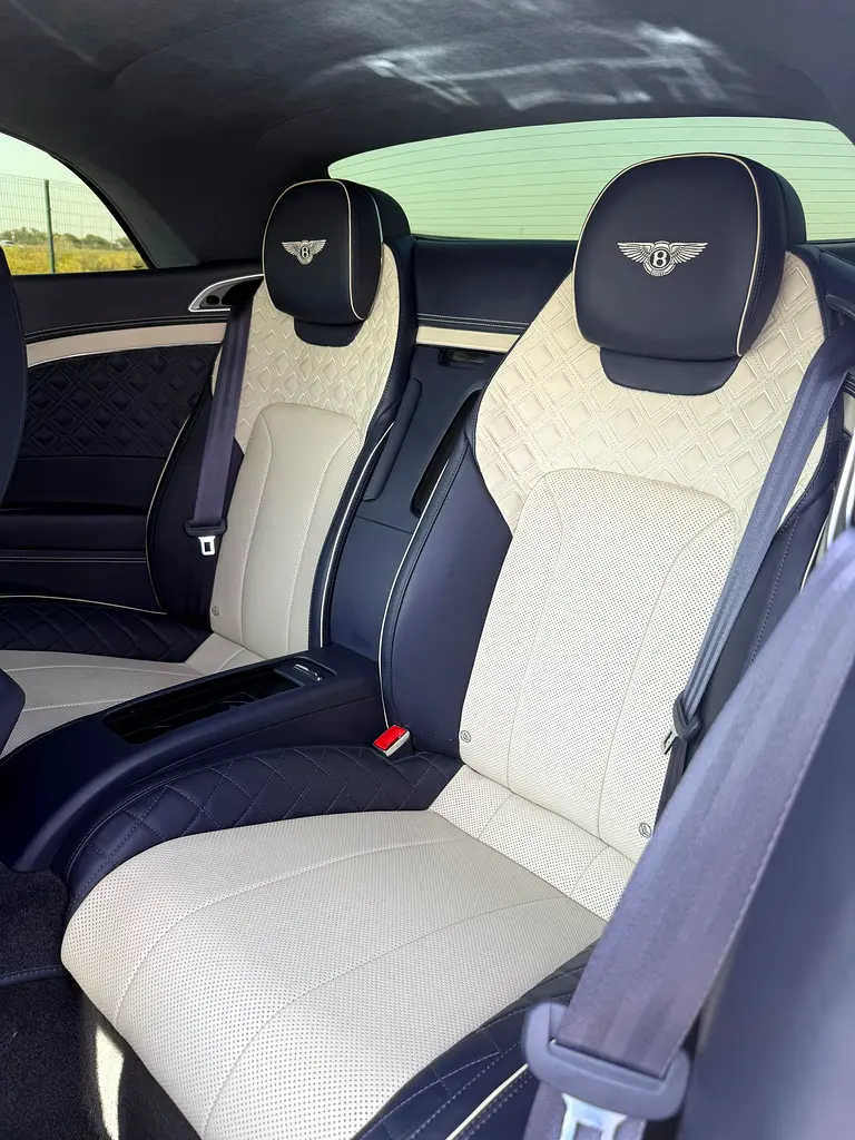 Bentley Continental GTC 2022 - GCC Specs - Image 5