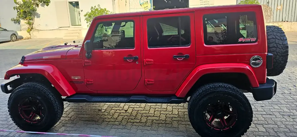 Jeep Wrangler Unlimited Sahara Modified - Image 13