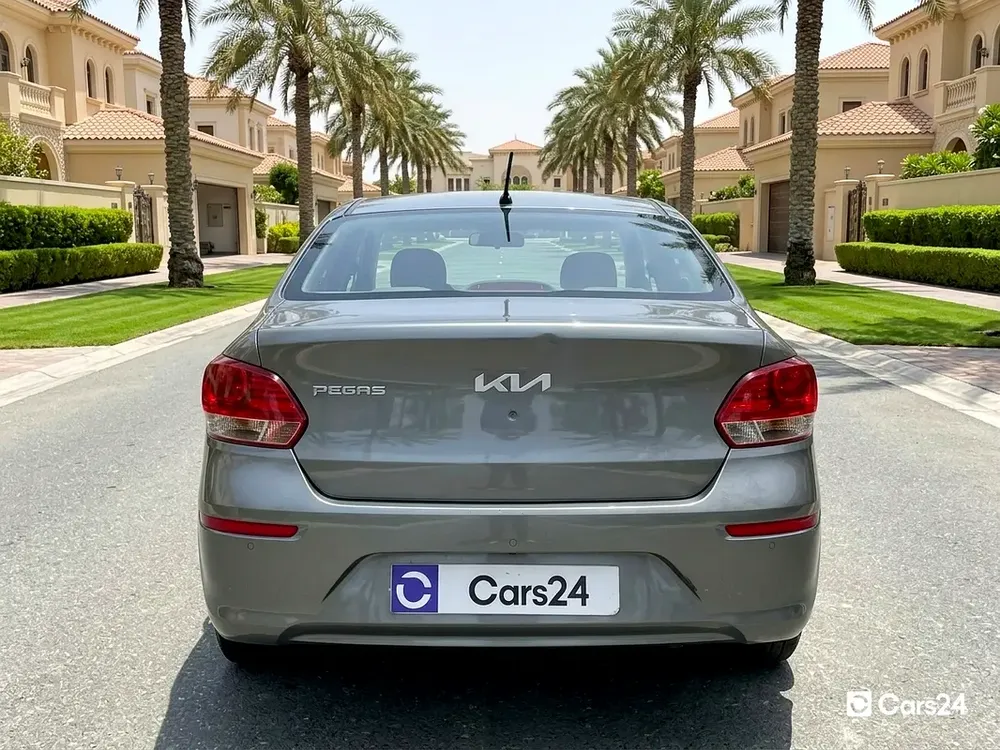 AED 455/month | 0 DP | Free 3 Months Warranty | Service History | 30 Day Return | KIA PEGAS 2023 - Image 4