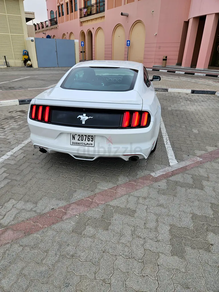 Ford Mustang V6 2015 American Specs - Image 4
