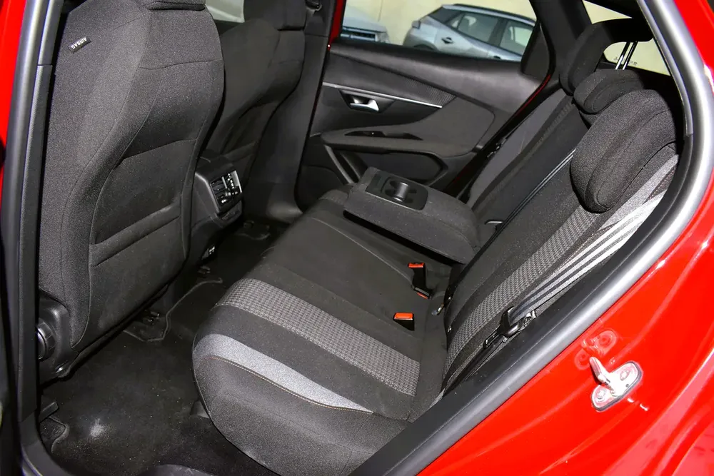 New year offer! Just 899 PM, 1.6 Turbo, Factory warranty up to 100,000km - Image 8