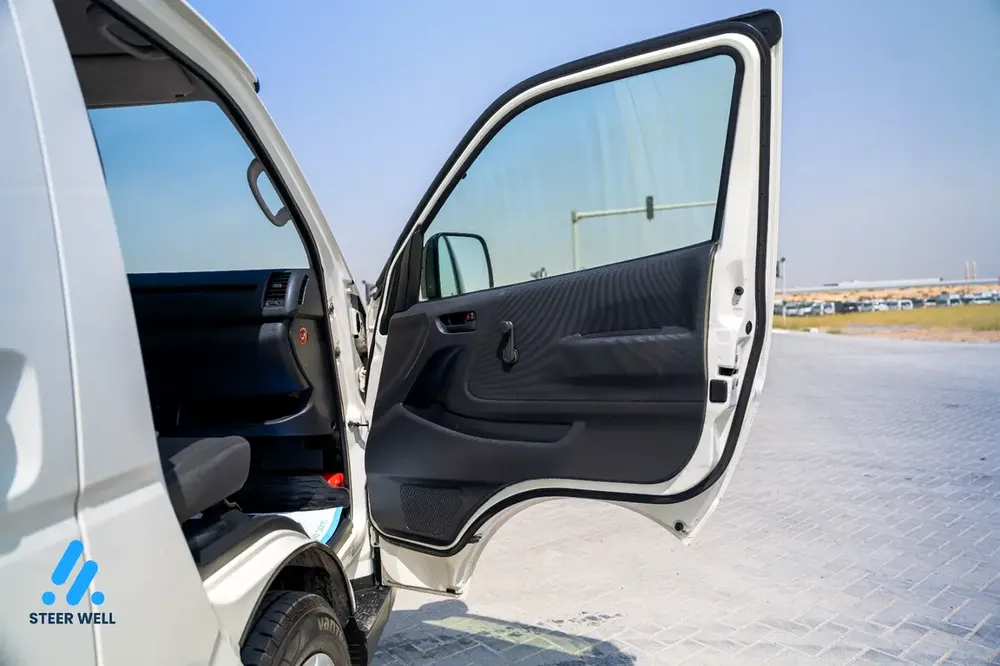2022 Toyota Hiace GL 2.7L Manual Standard Roof Cargo Van | GCC Specs | The Ultimate Workhorse - Image 16
