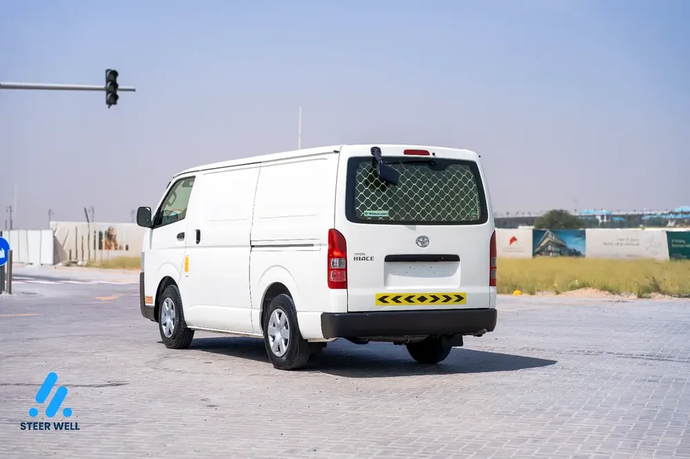 2022 Toyota Hiace GL 2.7L Manual Standard Roof Cargo Van | GCC Specs | The Ultimate Workhorse - Image 6